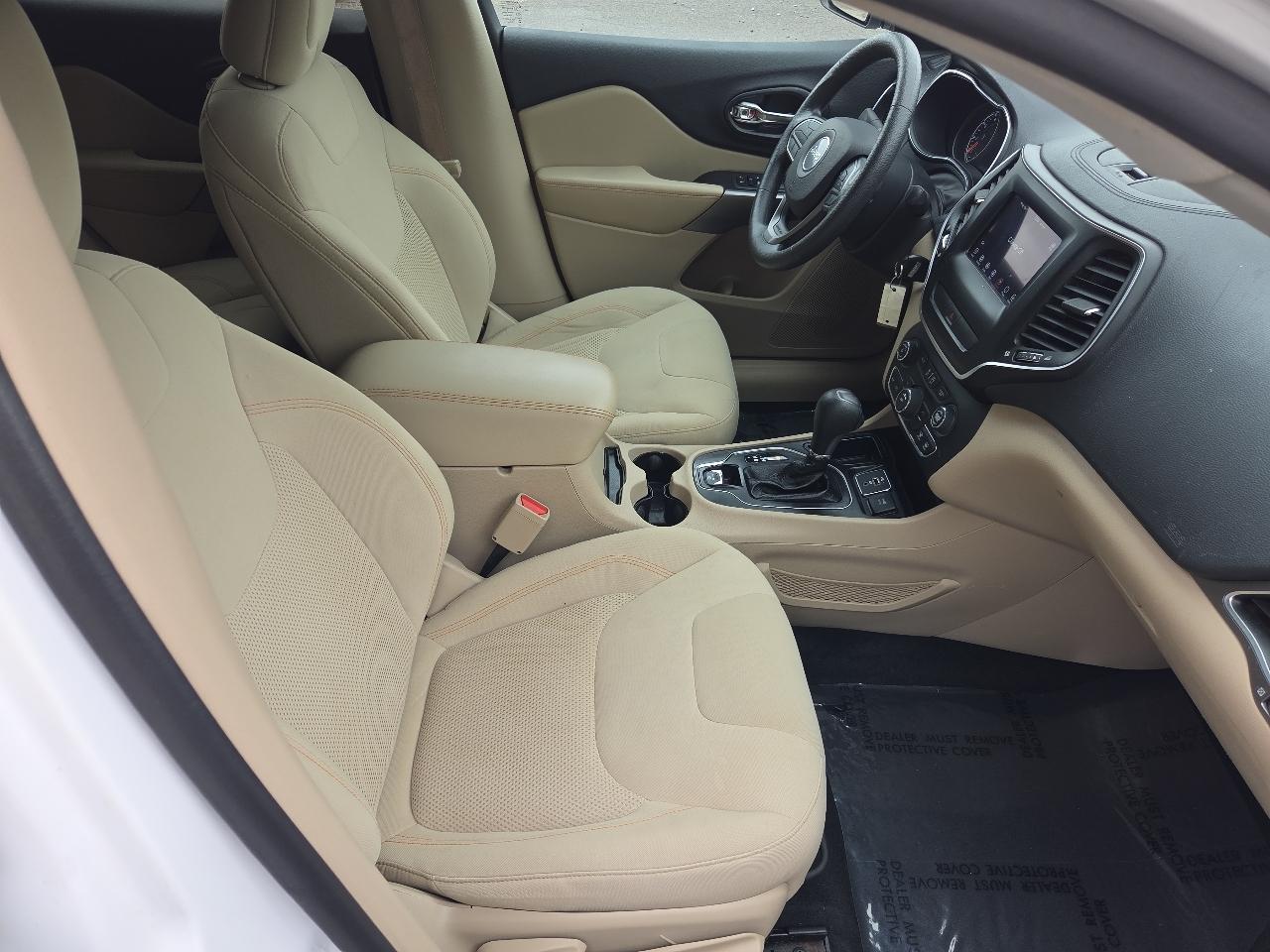 Jeep Cherokee Latitude FWD 2020