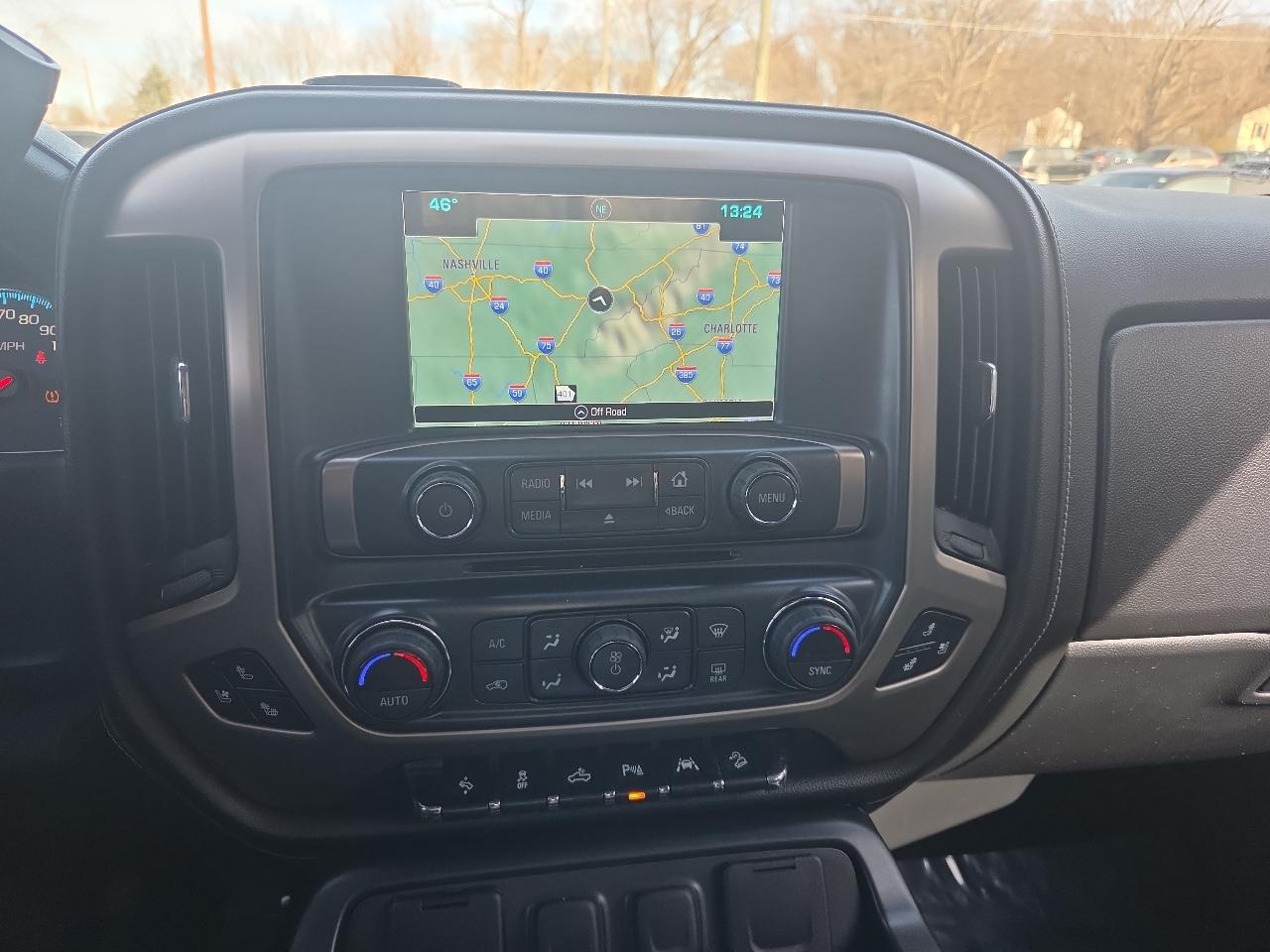 GMC Sierra 1500 4WD Crew Cab 143.5" Denali 2017