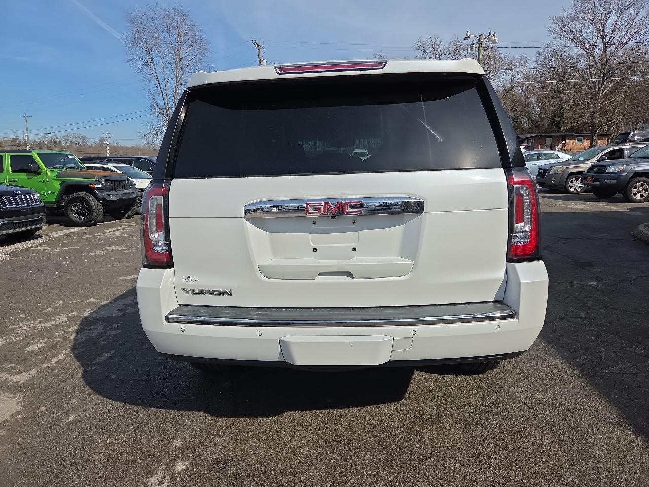 GMC Yukon 4WD 4dr Denali 2018