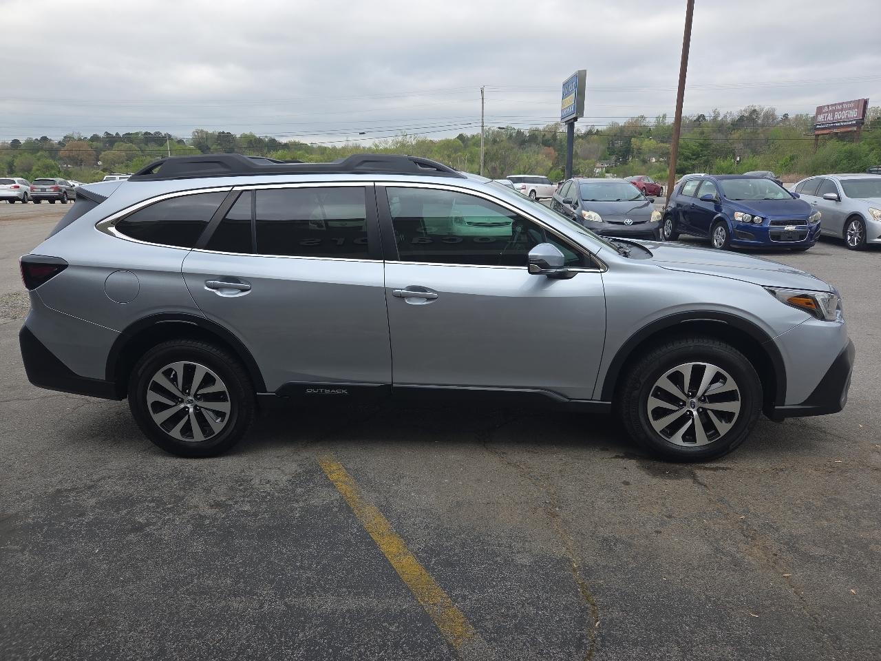 Subaru Outback Premium CVT 2021