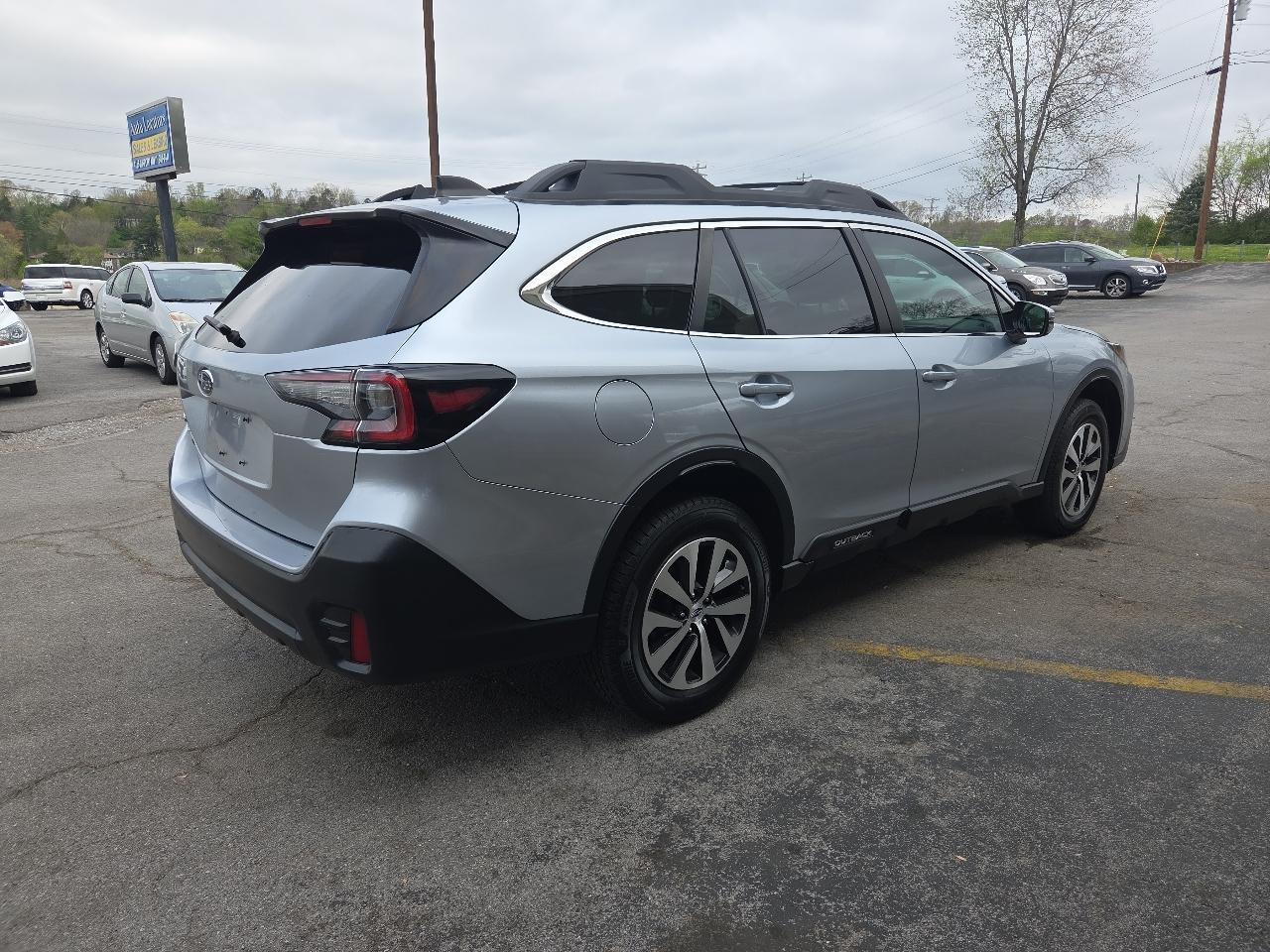 Subaru Outback Premium CVT 2021