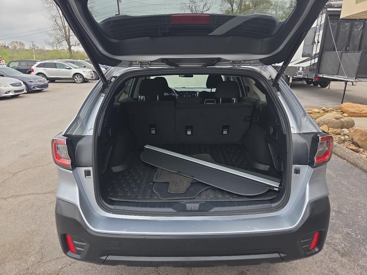 Subaru Outback Premium CVT 2021