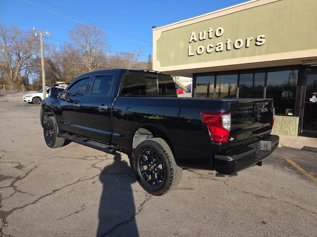 Nissan Titan XD 4x4 Diesel Crew Cab SV 2019