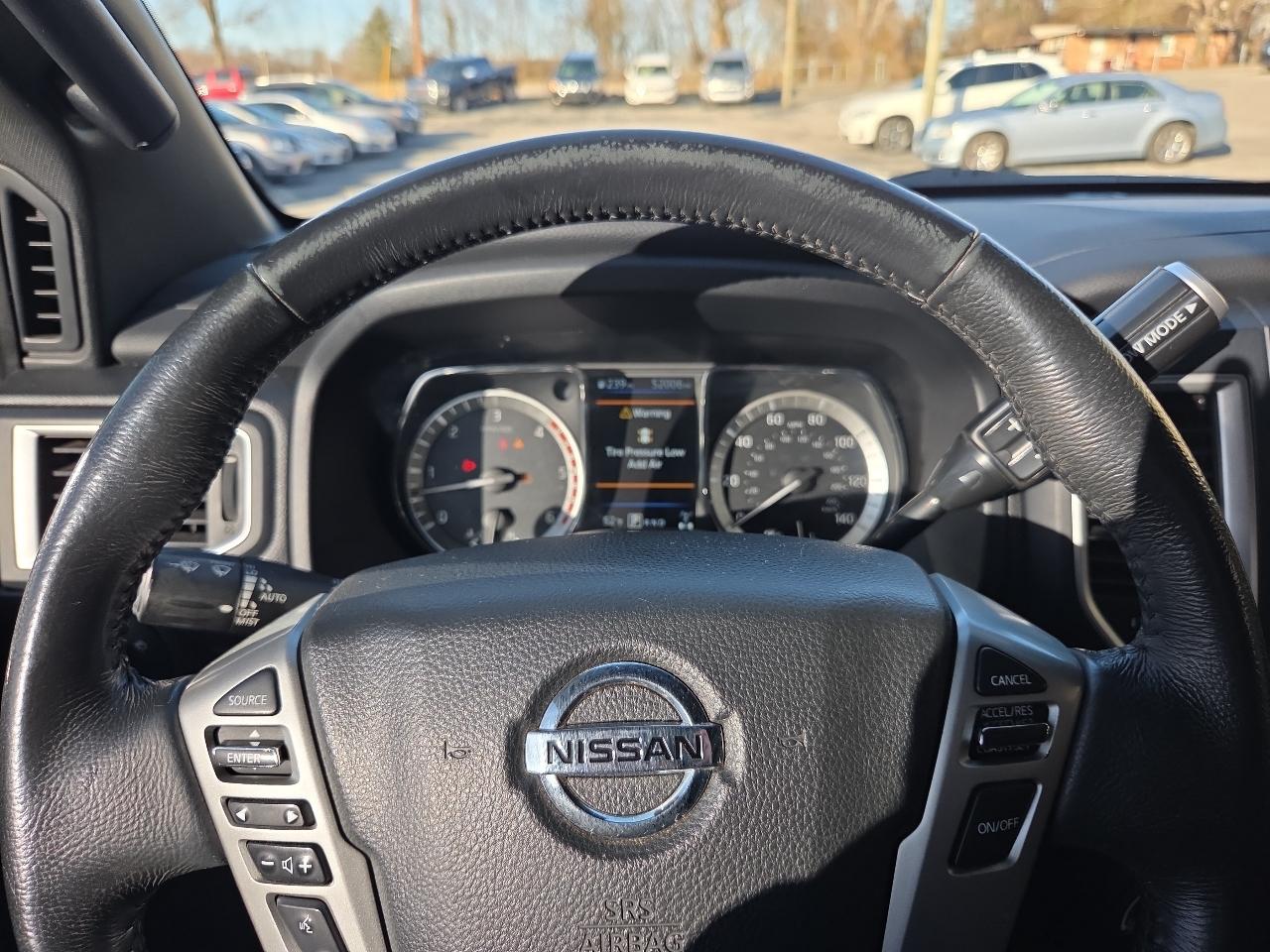 Nissan Titan XD 4x4 Diesel Crew Cab SV 2019