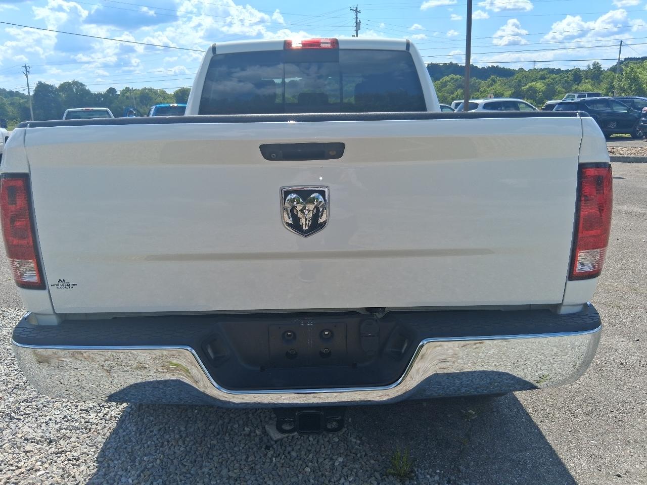 RAM 2500 SLT 4x4 Crew Cab 6'4" Box 2018