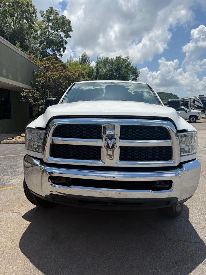 RAM 2500 SLT 4x4 Crew Cab 6'4" Box 2018