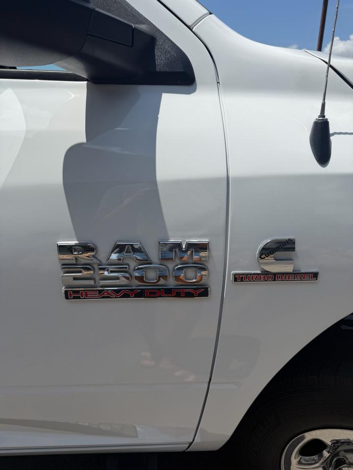 RAM 2500 SLT 4x4 Crew Cab 6'4" Box 2018