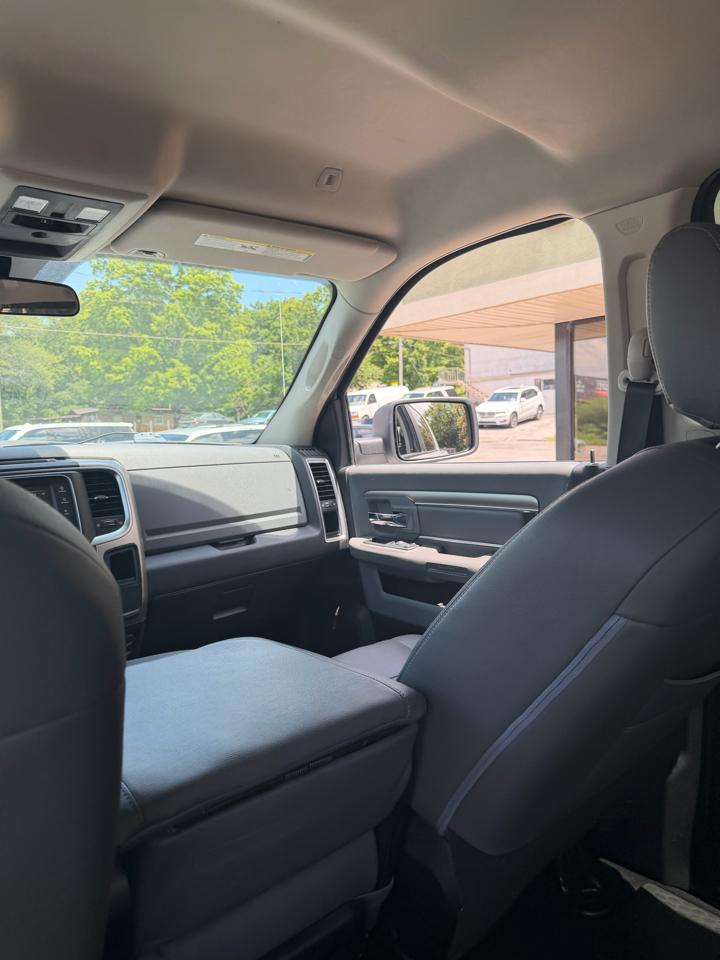 RAM 2500 SLT 4x4 Crew Cab 6'4" Box 2018
