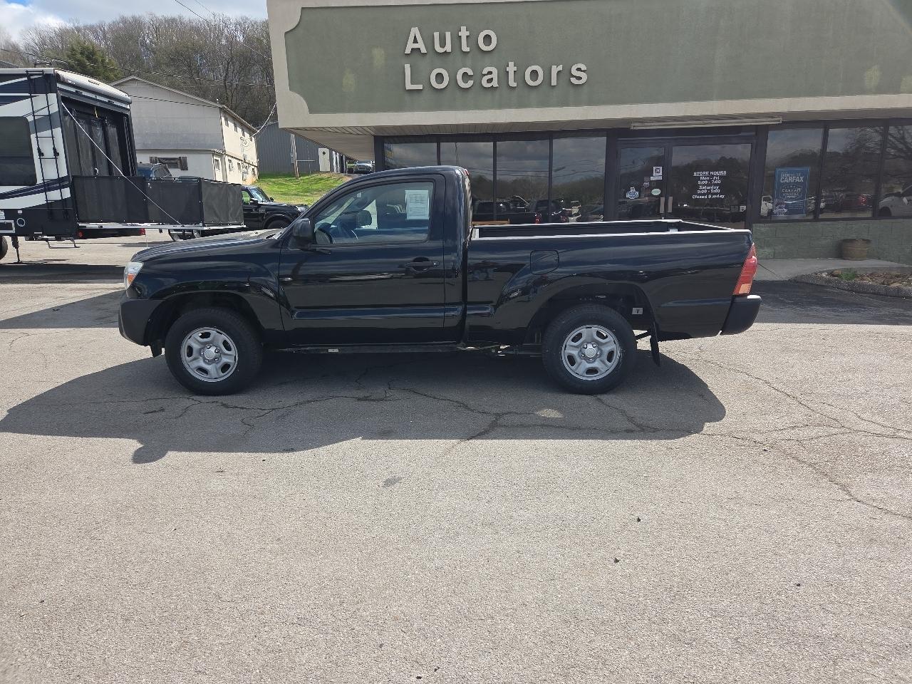 Toyota Tacoma 2WD Reg Cab I4 MT (Natl) 2013