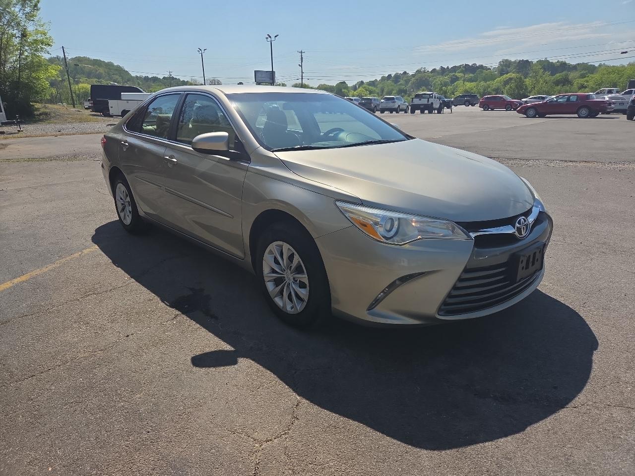 Toyota Camry XLE Auto (Natl) 2017
