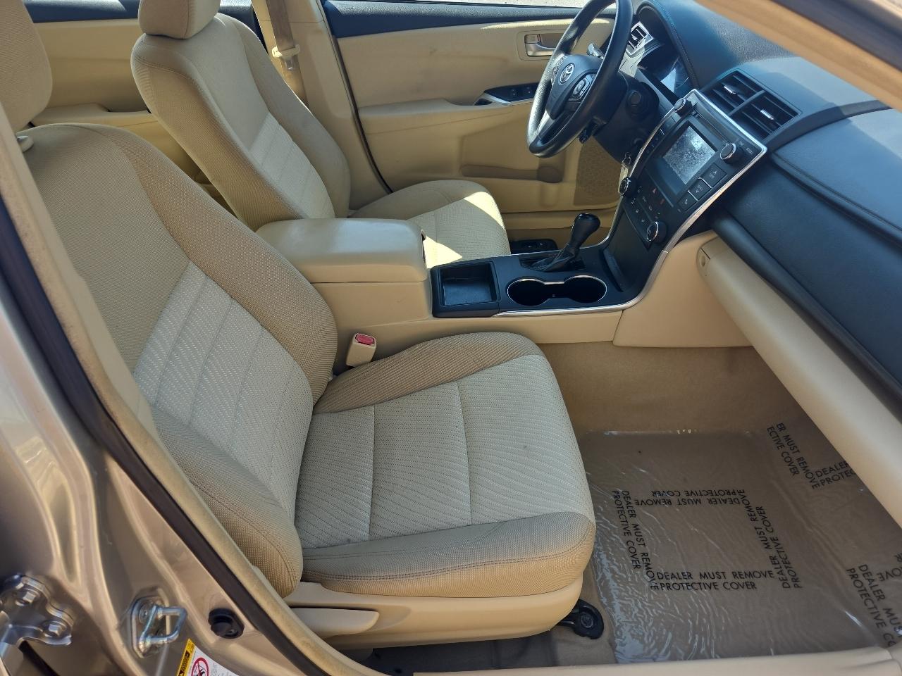 Toyota Camry XLE Auto (Natl) 2017