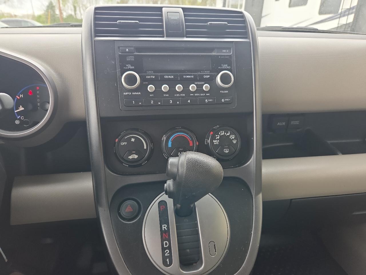 Honda Element 2WD 5dr Auto EX 2010