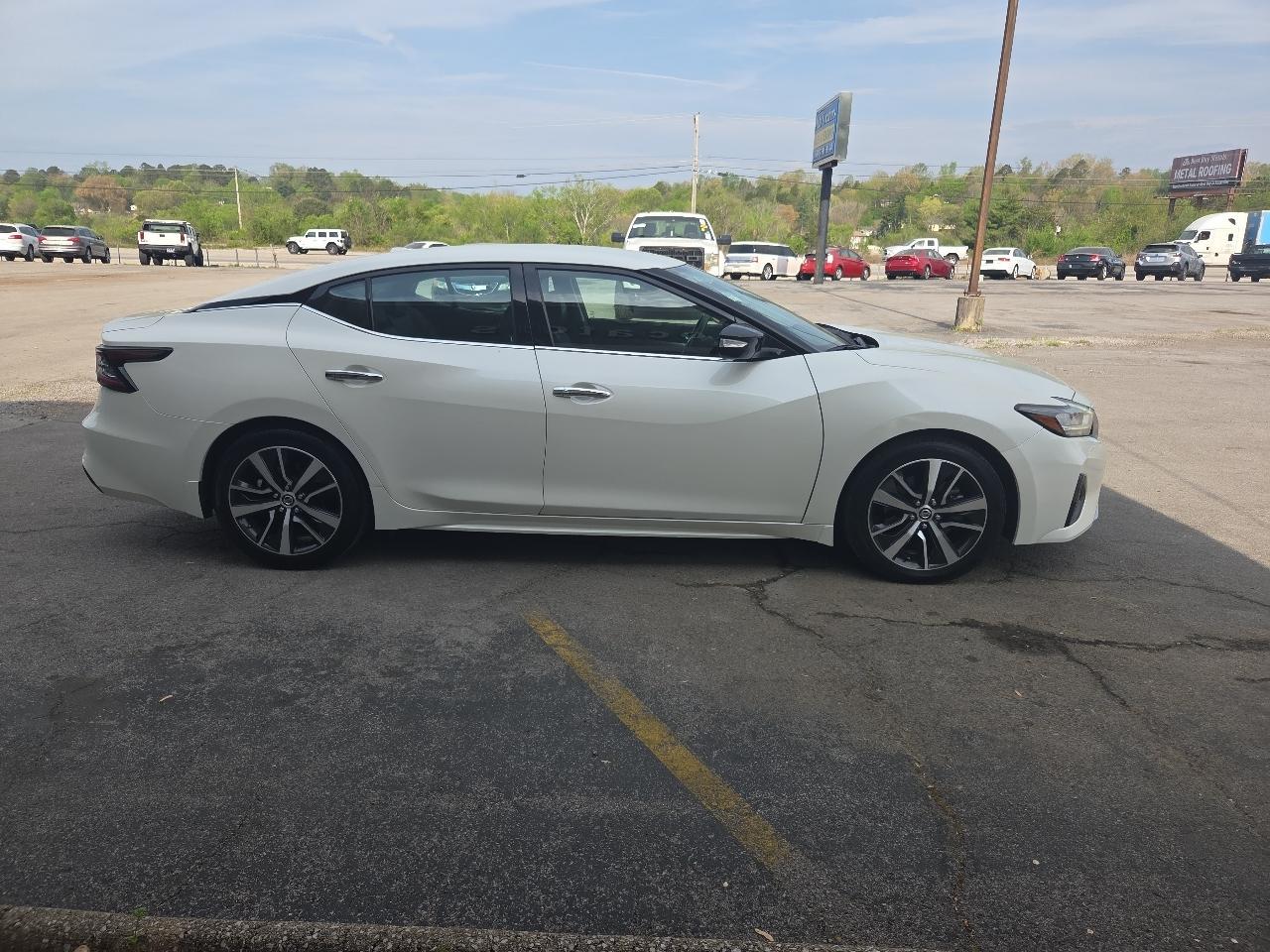 Nissan Maxima SV 3.5L 2020