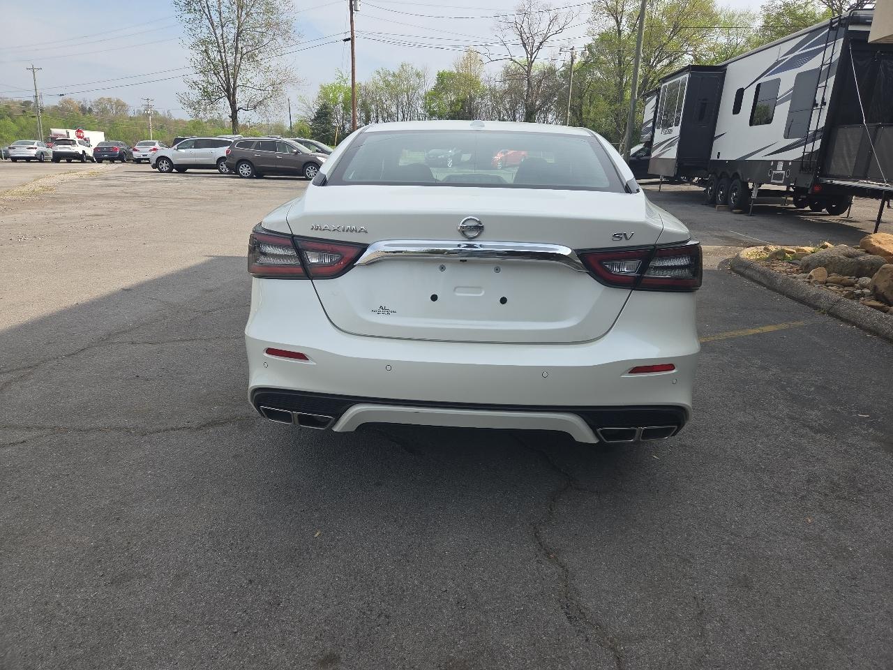 Nissan Maxima SV 3.5L 2020