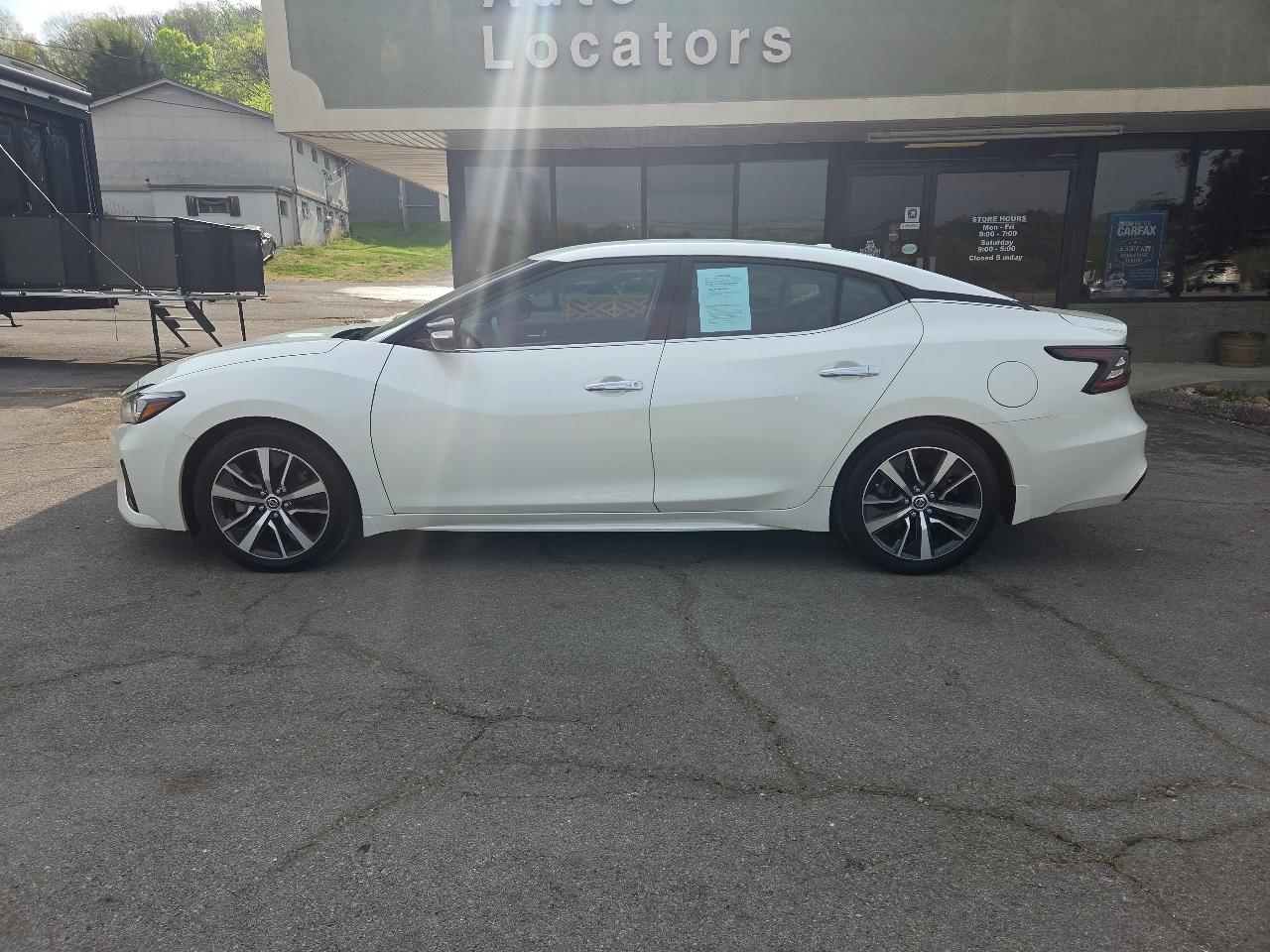 Nissan Maxima SV 3.5L 2020