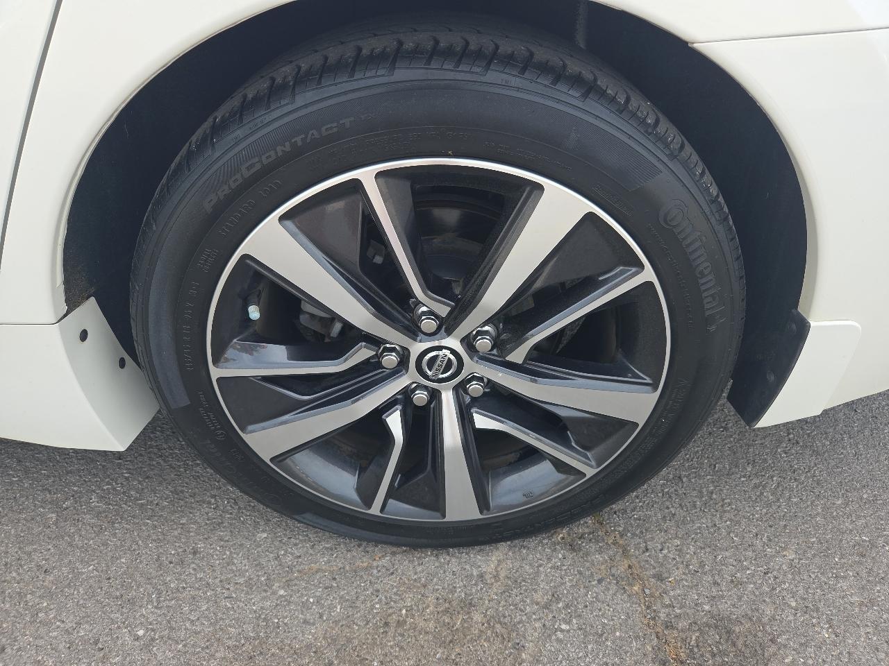 Nissan Maxima SV 3.5L 2020
