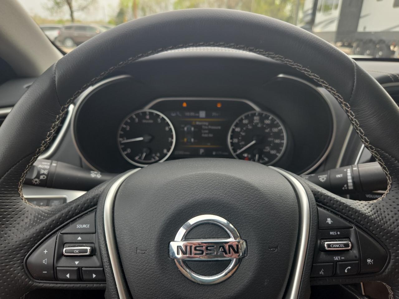 Nissan Maxima SV 3.5L 2020