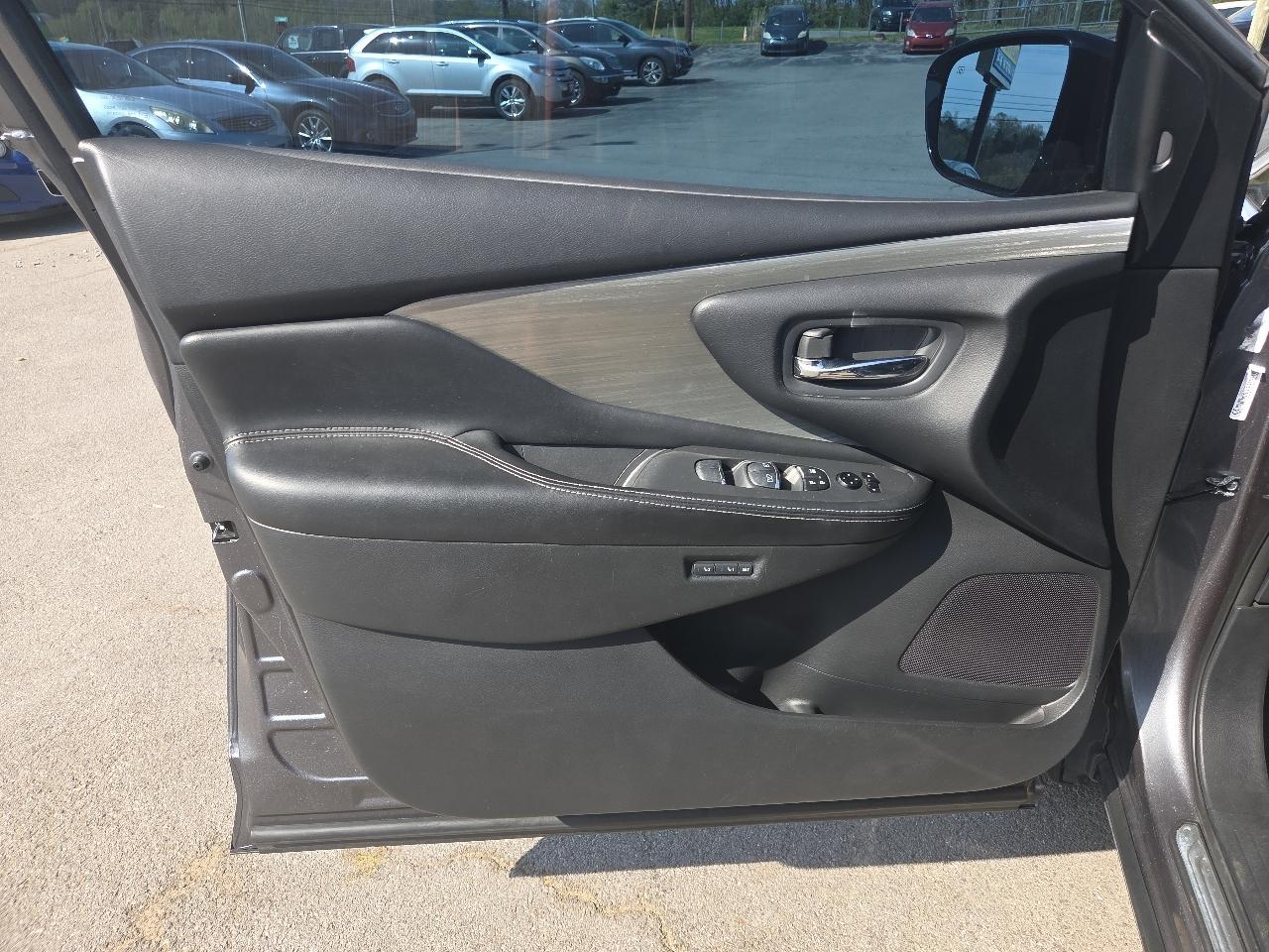 Nissan Murano AWD 4dr SL 2015