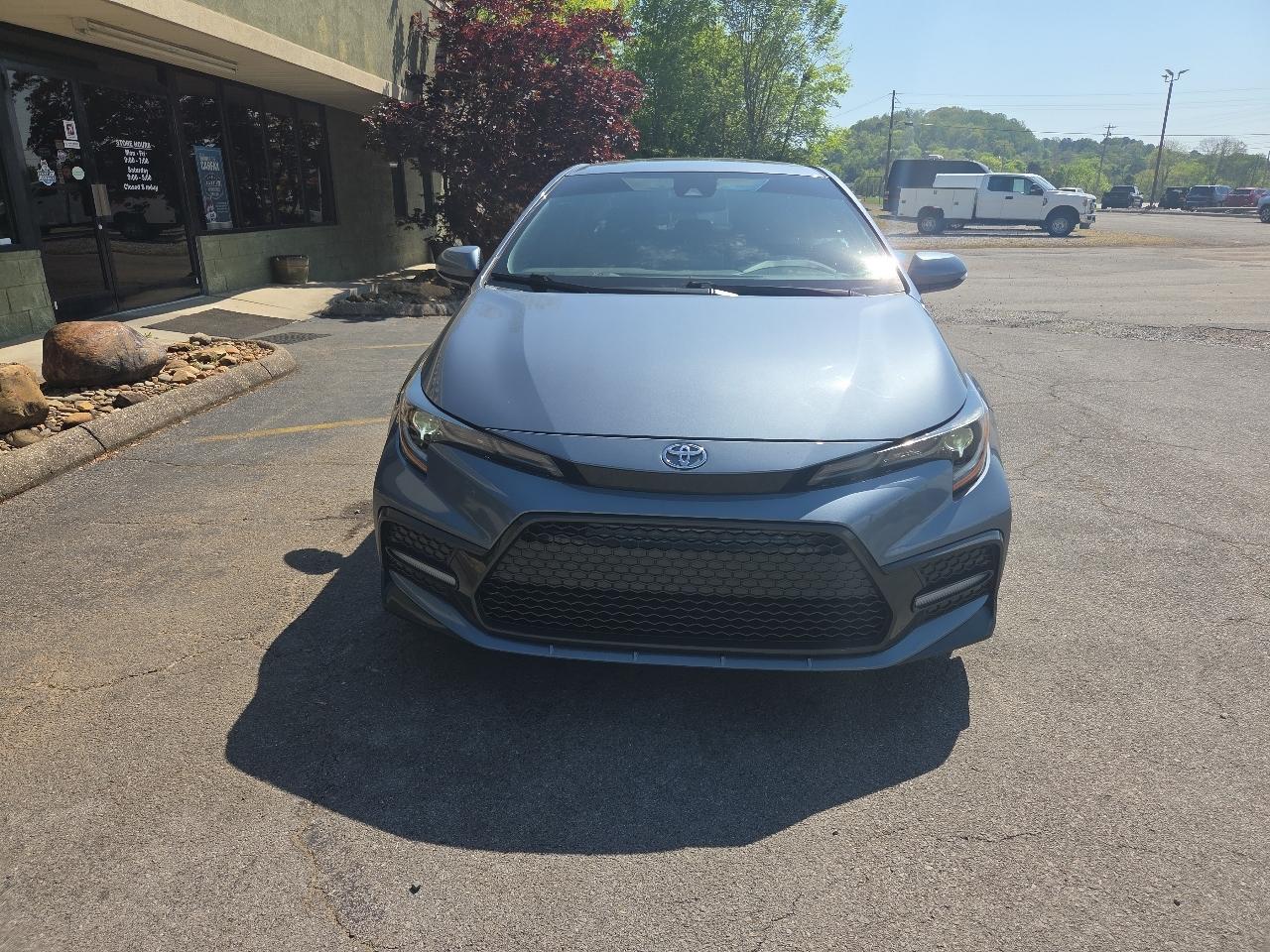 Toyota Corolla SE CVT (Natl) 2020
