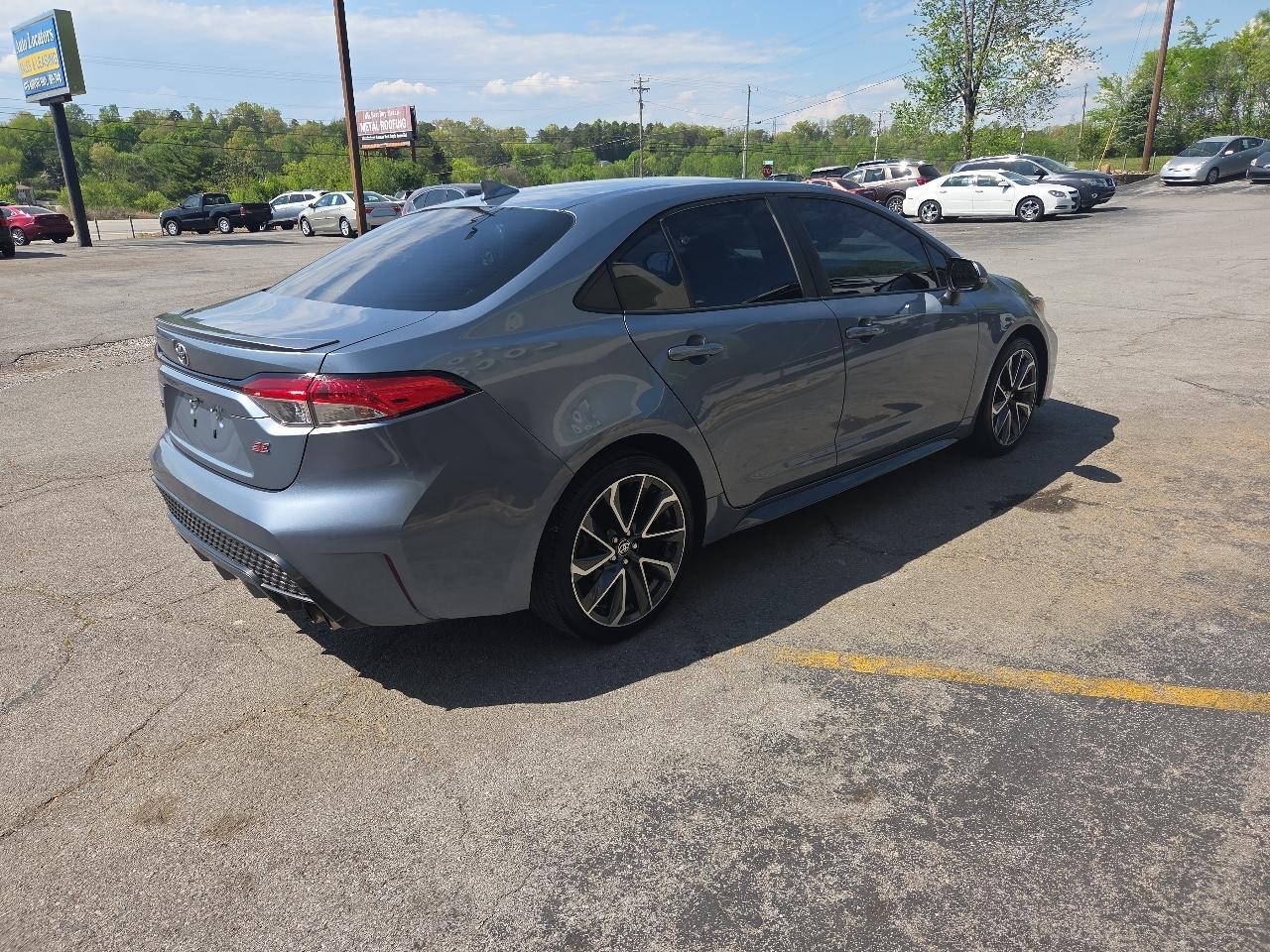 Toyota Corolla SE CVT (Natl) 2020