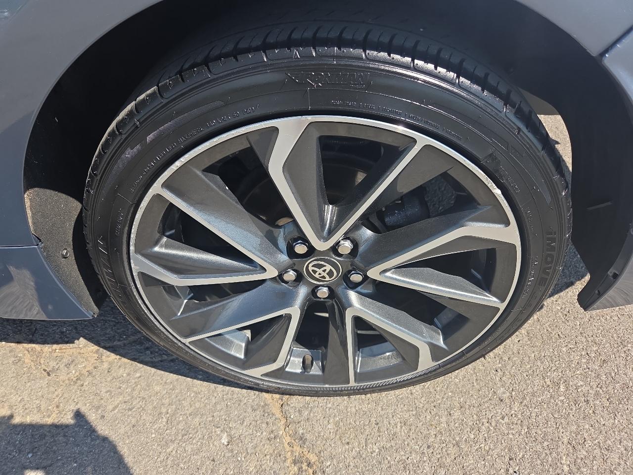 Toyota Corolla SE CVT (Natl) 2020