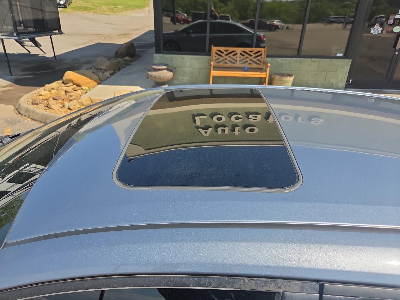 Toyota Corolla SE CVT (Natl) 2020