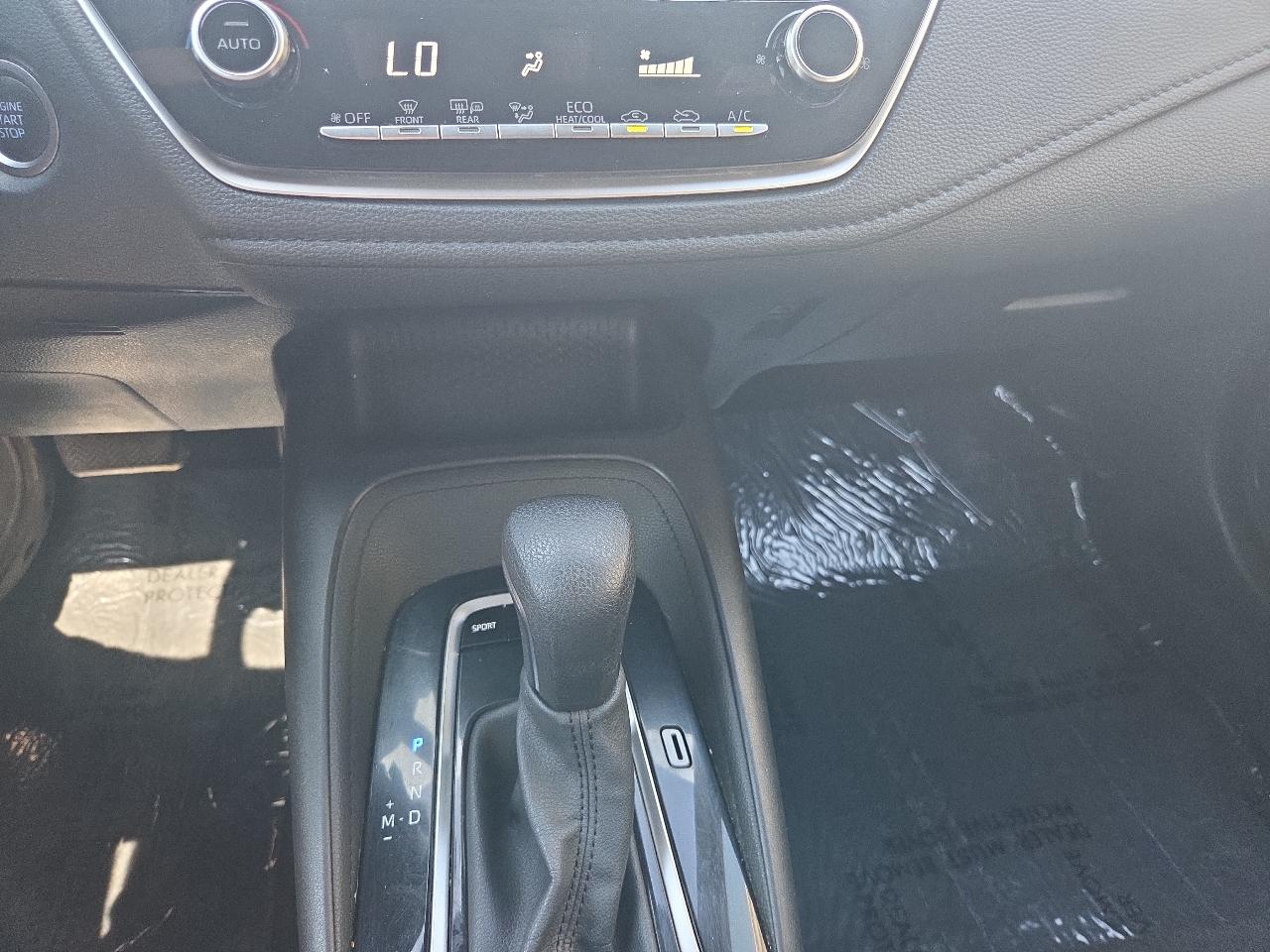 Toyota Corolla SE CVT (Natl) 2020