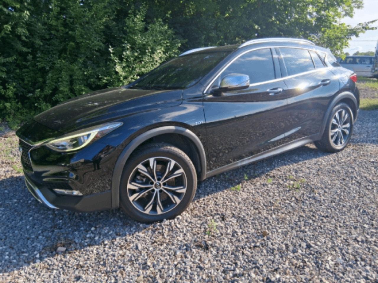 2018 Infiniti QX30 Luxury AWD