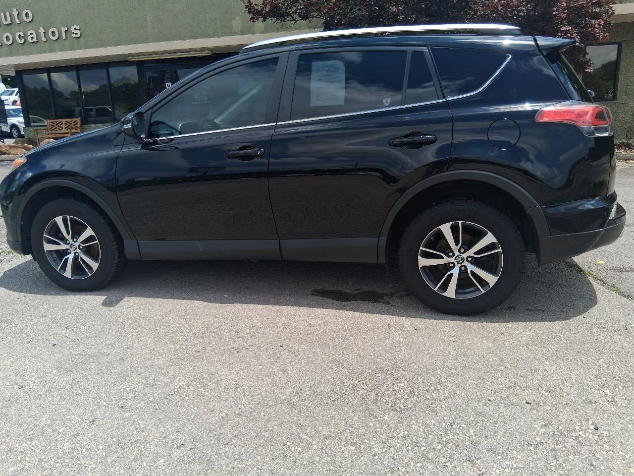 2016 Toyota RAV4 FWD 4dr XLE (Natl)
