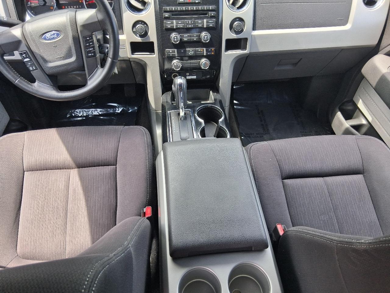 Ford F-150 4WD SuperCrew 145" Platinum 2012