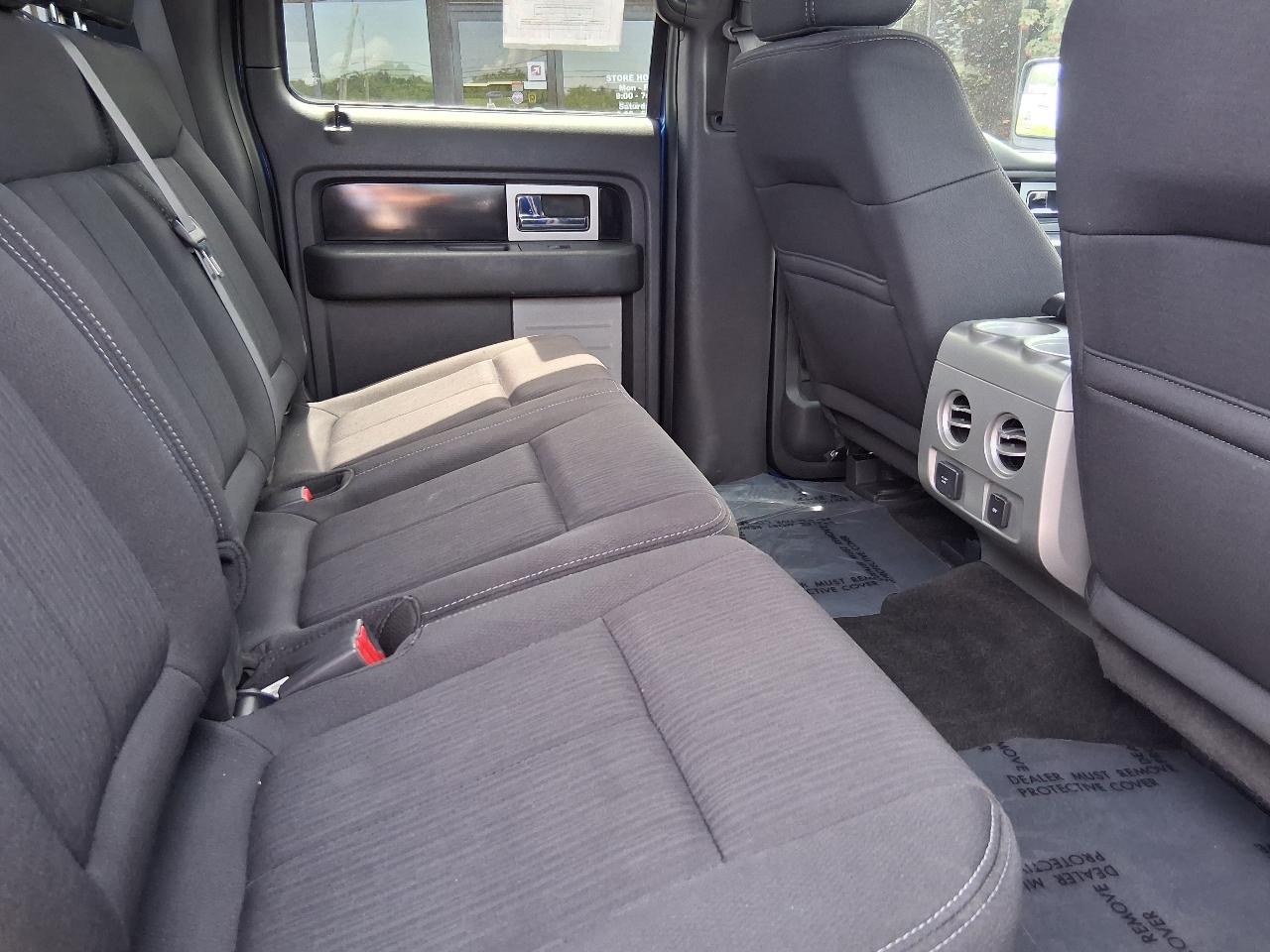 Ford F-150 4WD SuperCrew 145" Platinum 2012