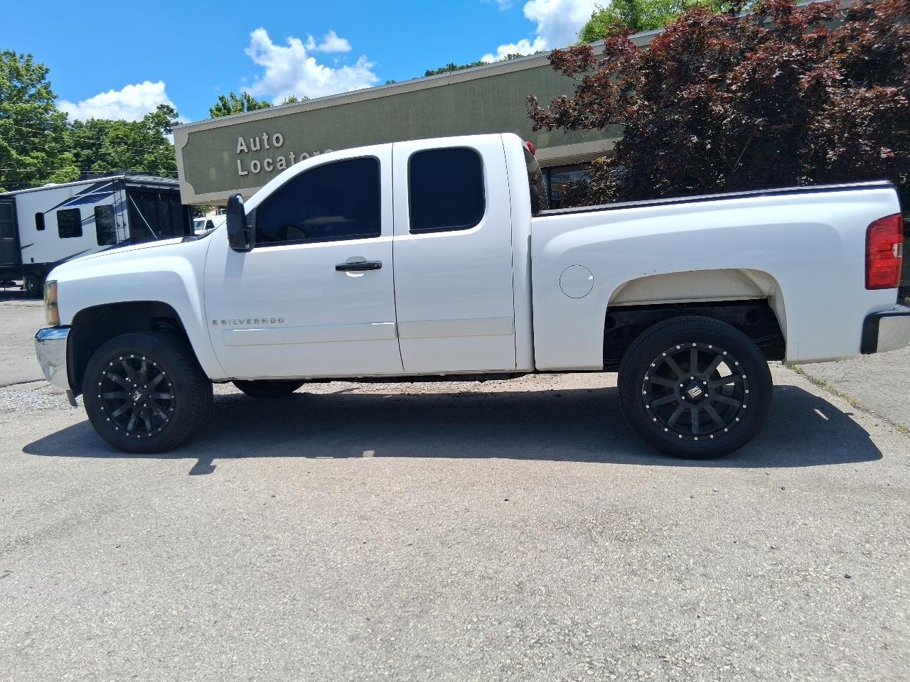 Chevrolet Silverado 1500 4WD Ext Cab 134.0" LT w/1LT 2008