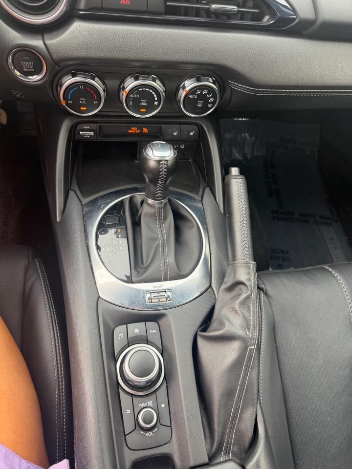 Mazda MX-5 Miata RF Grand Touring Auto 2021