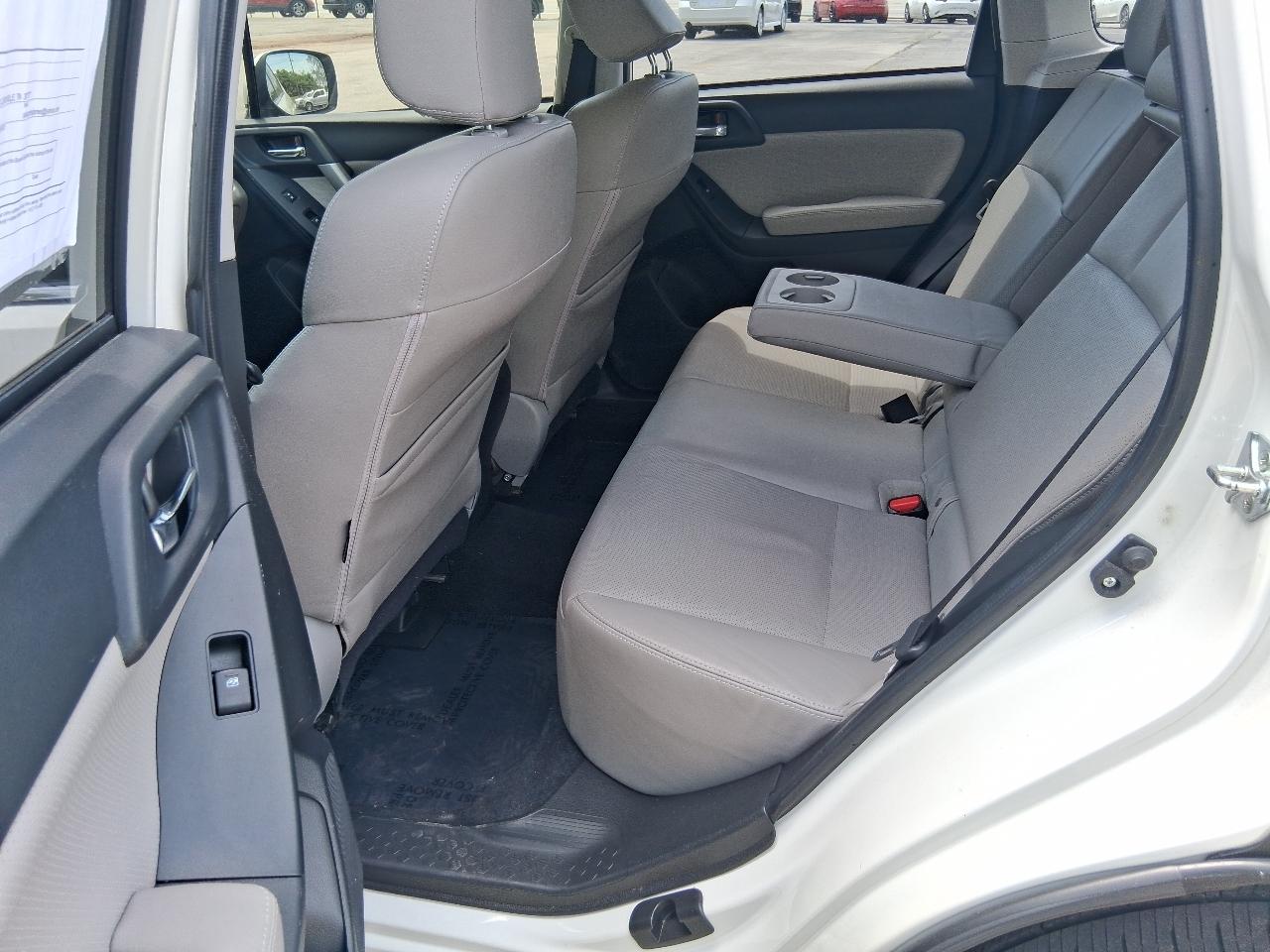 Subaru Forester 4dr Auto 2.5i Limited PZEV 2014