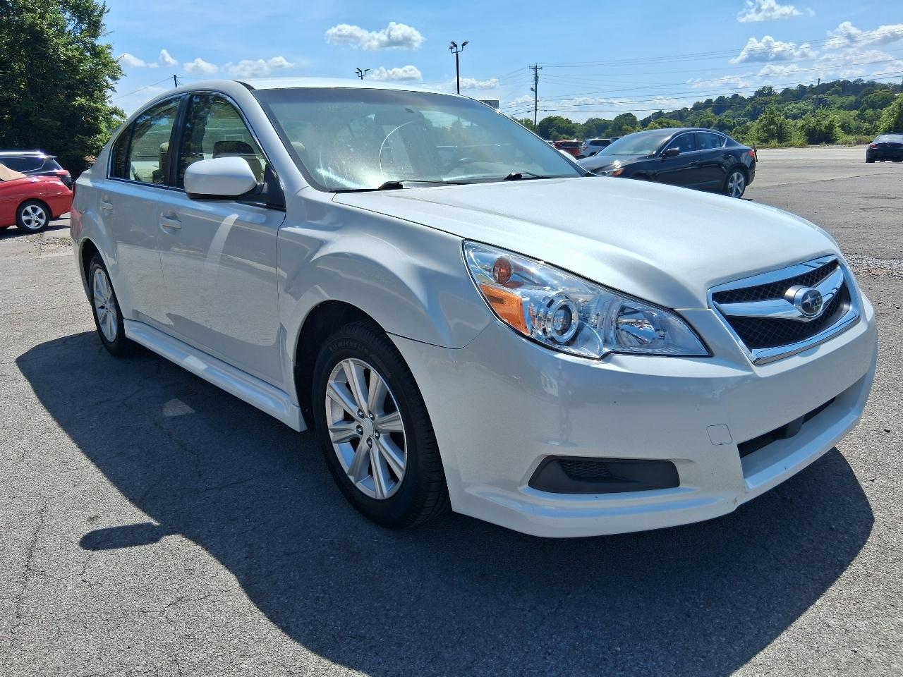 Subaru Legacy 4dr Sdn H4 Auto 2.5i Prem 2011