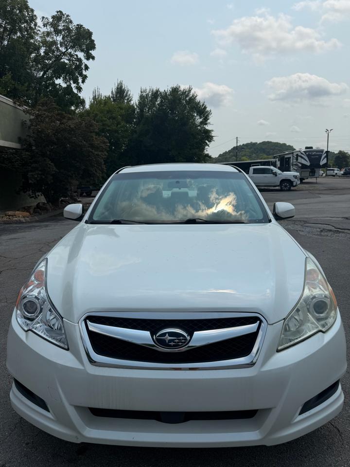 Subaru Legacy 4dr Sdn H4 Auto 2.5i Prem 2011