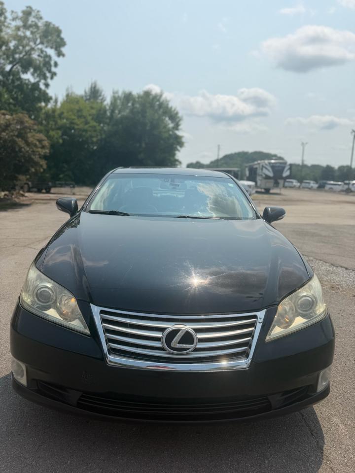 Lexus ES 350 4dr Sdn 2011