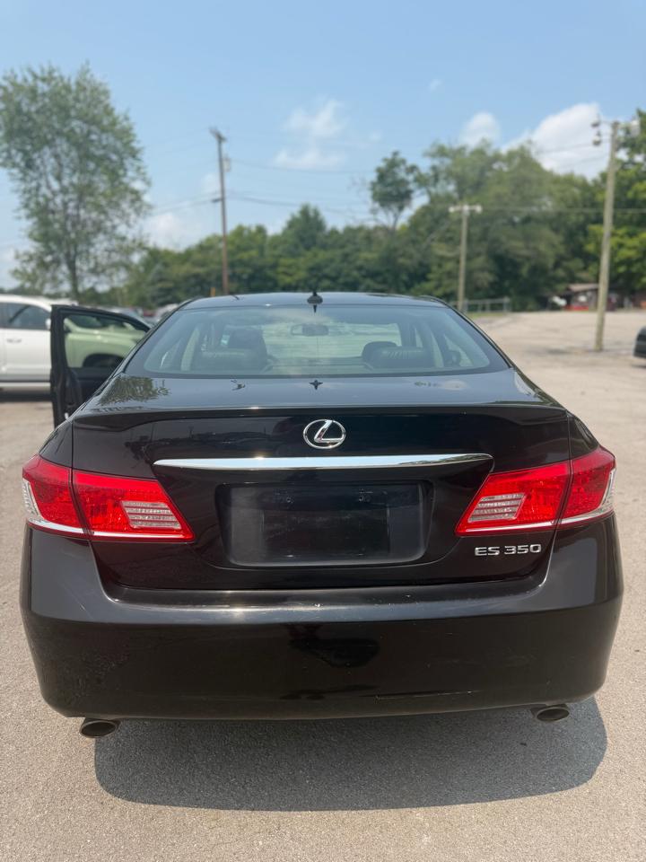 Lexus ES 350 4dr Sdn 2011