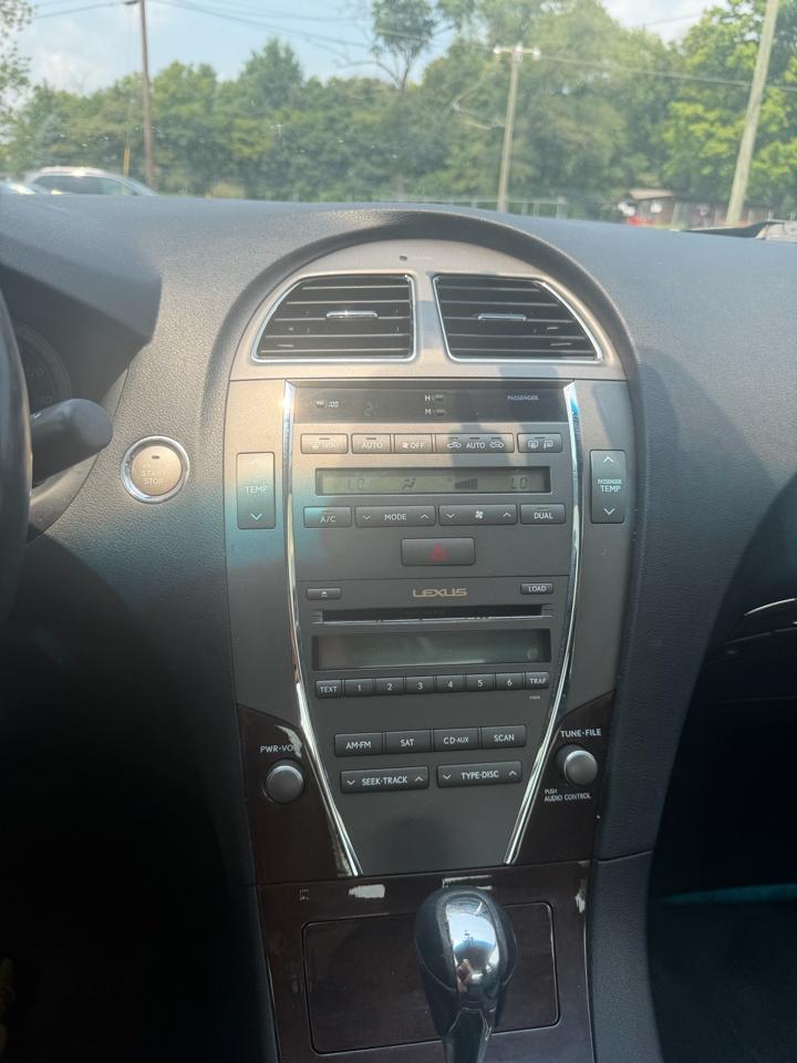 Lexus ES 350 4dr Sdn 2011