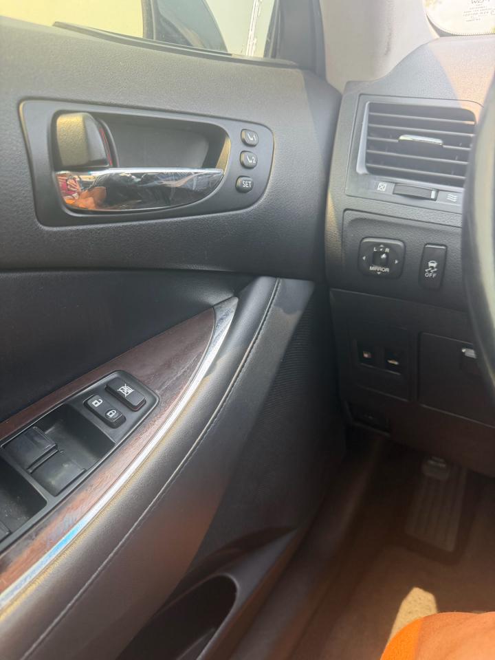 Lexus ES 350 4dr Sdn 2011