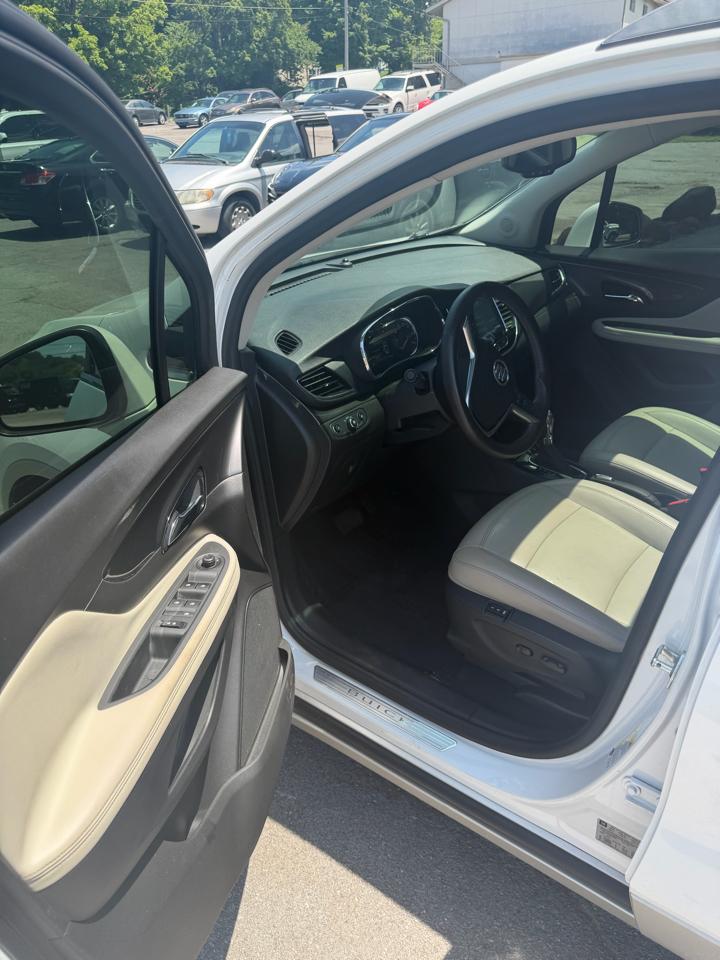 Buick Encore FWD 4dr Essence 2017
