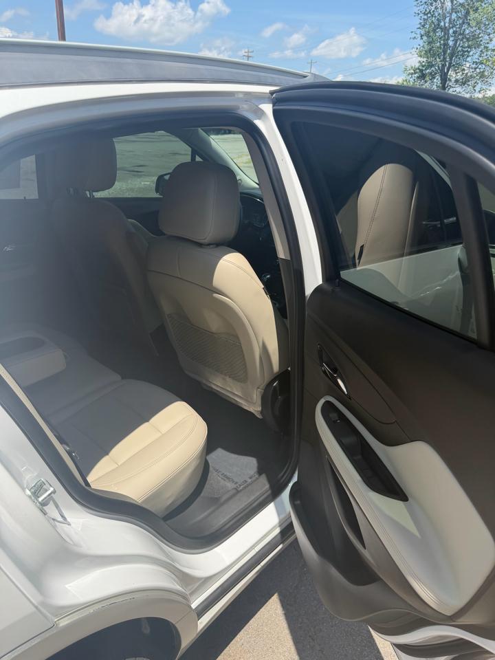 Buick Encore FWD 4dr Essence 2017