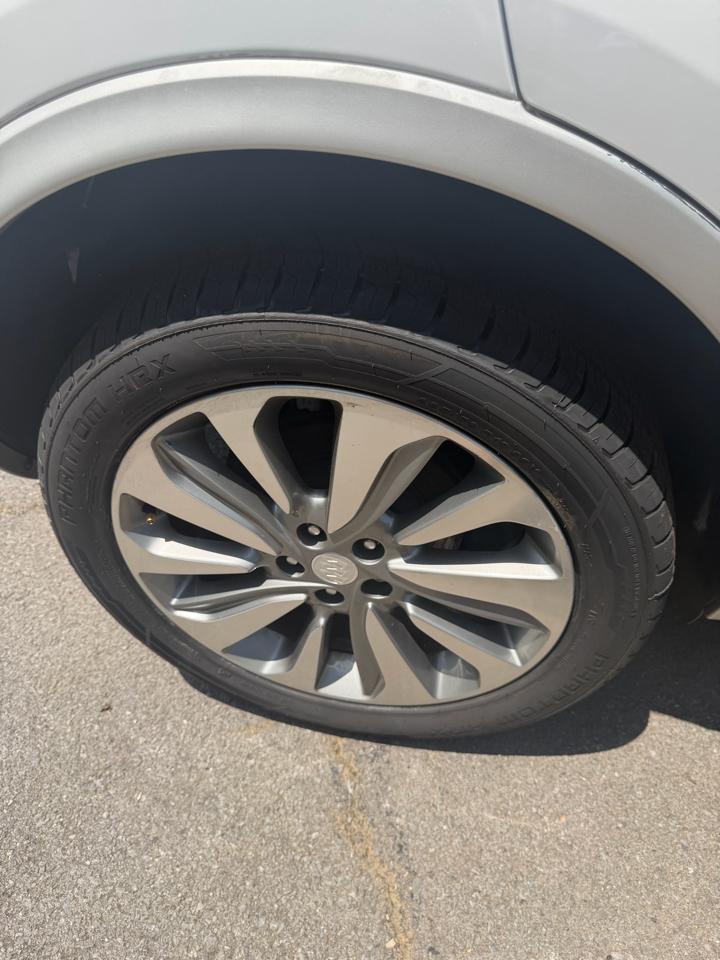 Buick Encore FWD 4dr Essence 2017