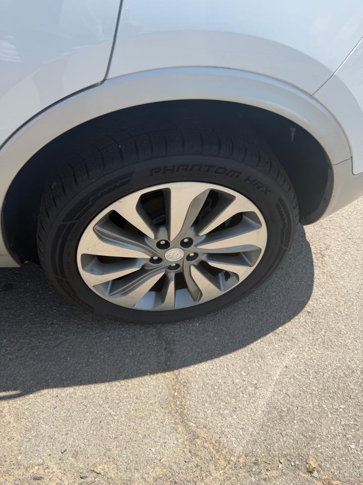 Buick Encore FWD 4dr Essence 2017