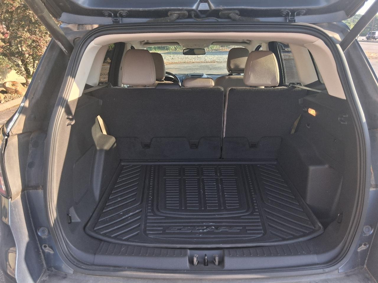 Ford Escape Titanium 4WD 2018