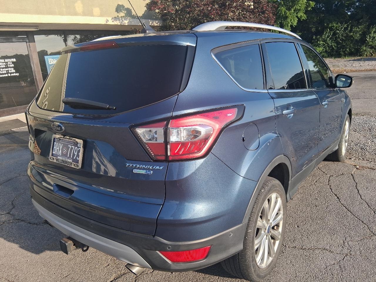 Ford Escape Titanium 4WD 2018