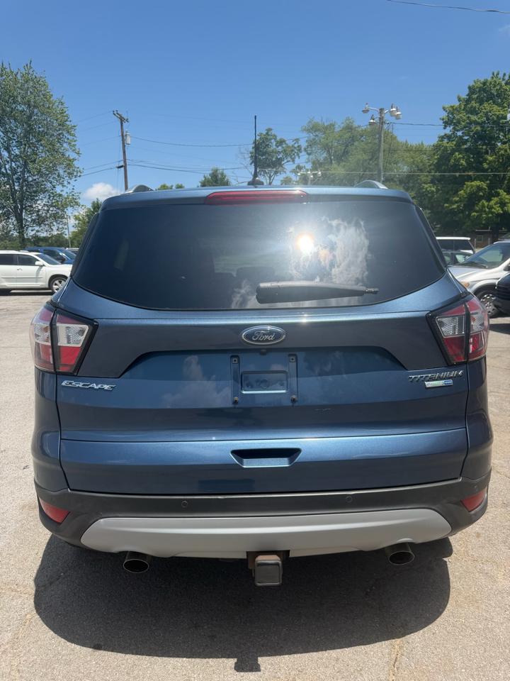 Ford Escape Titanium 4WD 2018