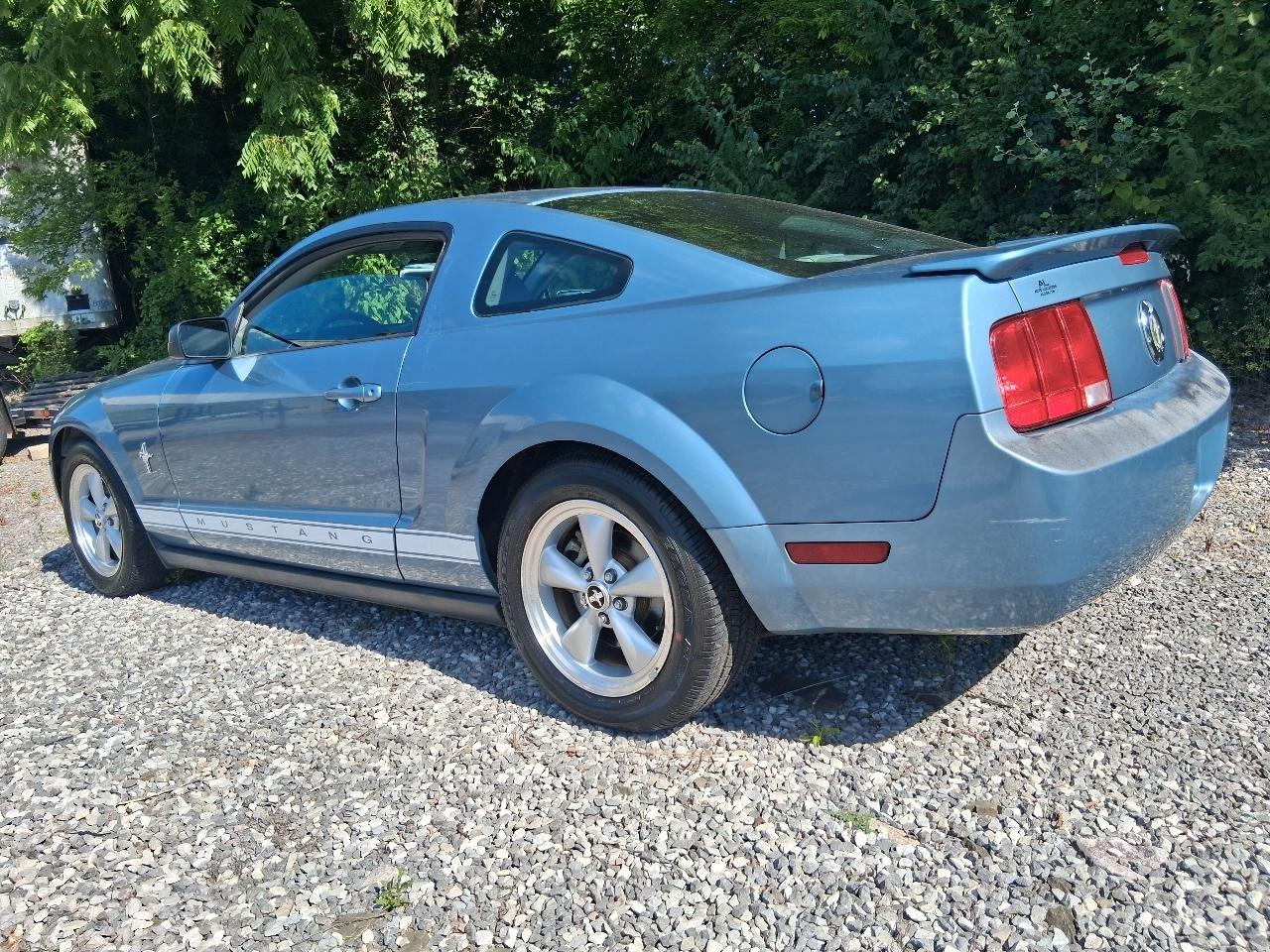 Ford Mustang 2dr Cpe Premium 2008