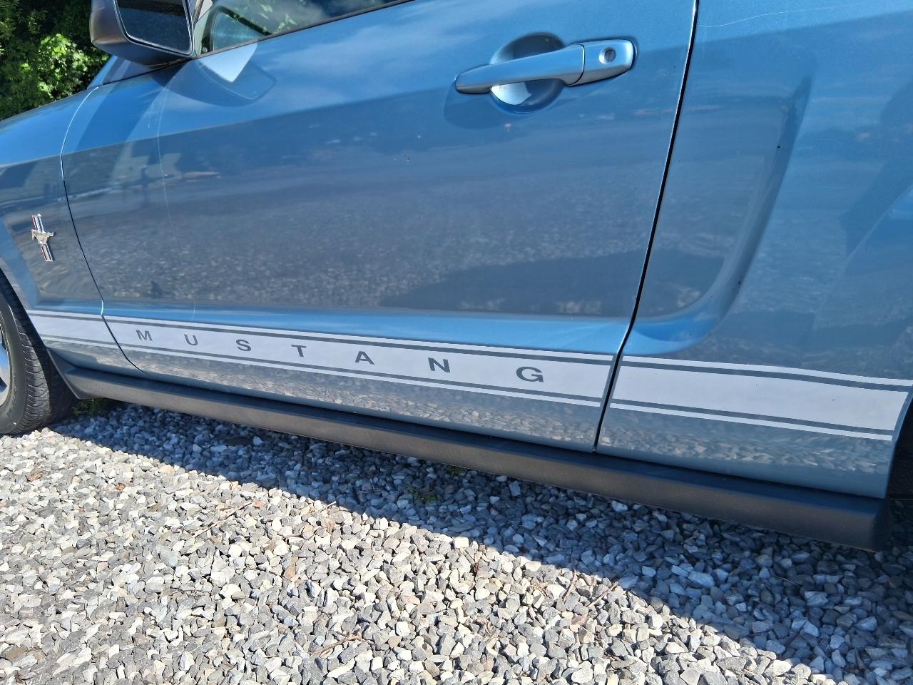 Ford Mustang 2dr Cpe Premium 2008