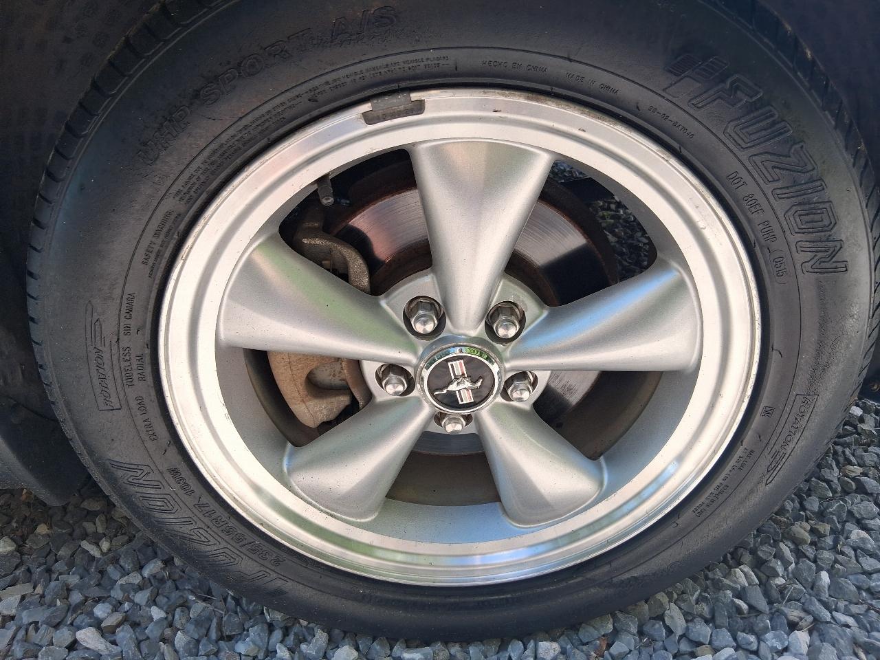 Ford Mustang 2dr Cpe Premium 2008